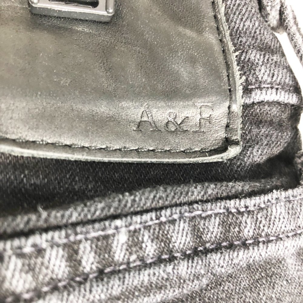 Abercrombie & Fitch Men's Felix Super Slim 30 x 30 - Picture 5 of 6